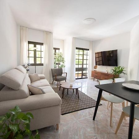 Comfortable Centric Apartment Steps From The Beach グラン・タラハル エクステリア 写真